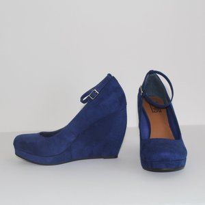 Blue suede leather wedge shoes size 8